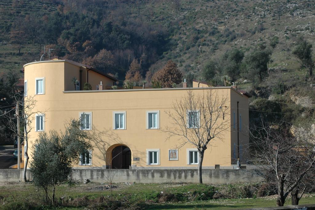 San Leucio Resort Касерта Екстериор снимка