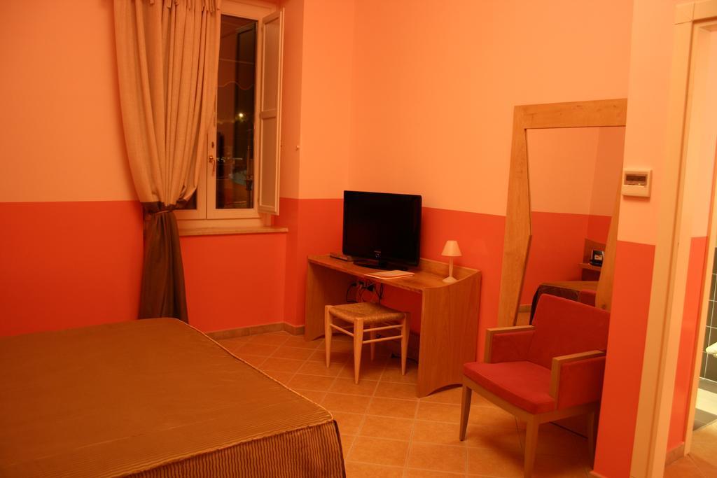 San Leucio Resort Касерта Стая снимка